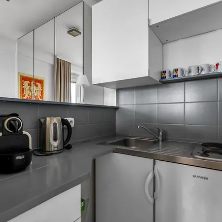 Apartment Chmielna 35 By Homeprime *