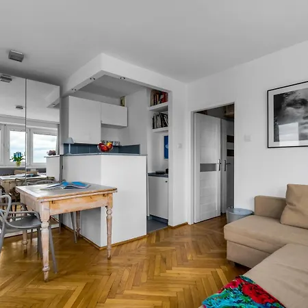 Apartment Chmielna 35 By Homeprime *